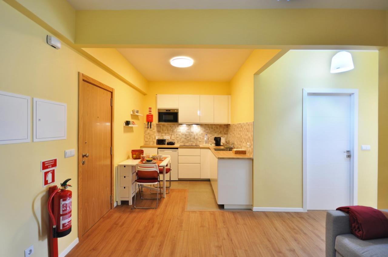 Rh Charming Apartment Liberdade I Брага Экстерьер фото